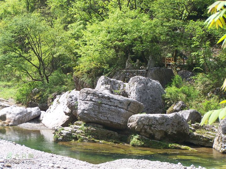 2007.5.1游览光雾山2D100_5213