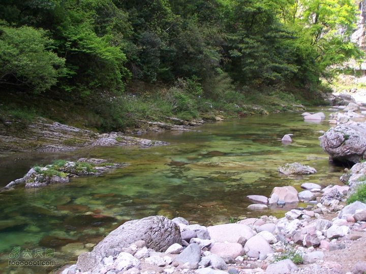 2007.5.1游览光雾山2D100_5215