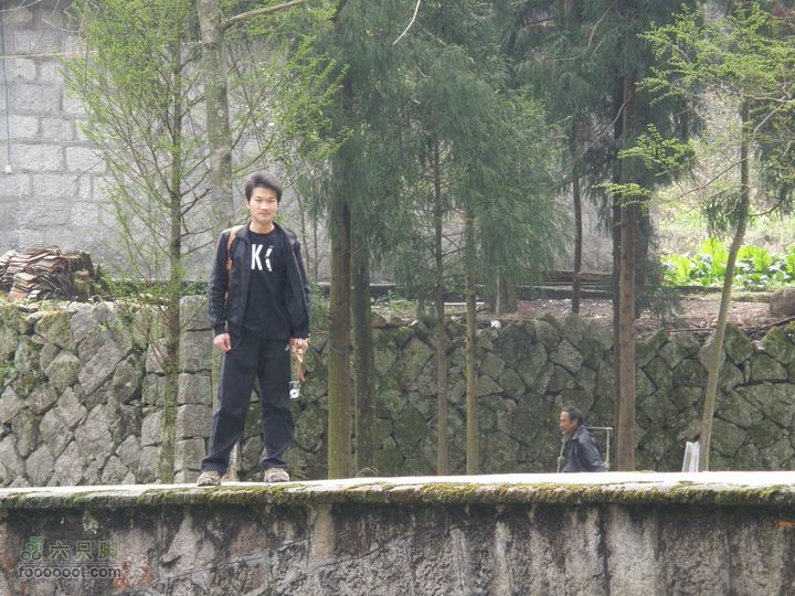 明月十里峡风光无限好，温汤水口库春笋味多香！P4040890