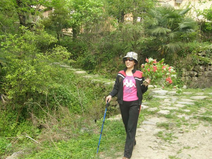 古庙白云寻宝刀，翻山越岭走水口P4241346