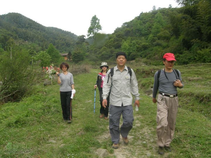 古庙白云寻宝刀，翻山越岭走水口P4241350