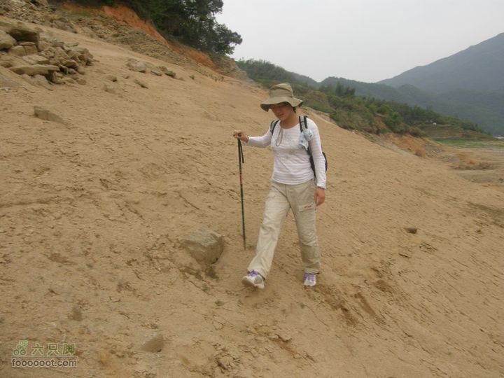 古庙白云寻宝刀，翻山越岭走水口P4241408