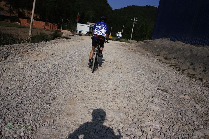 2011.5.7偏坡谷龙把关石笋沟_MG_1591