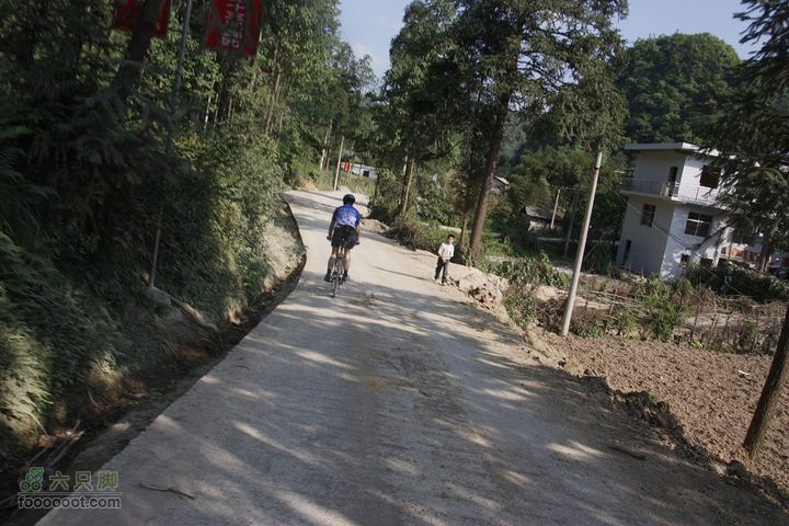 2011.5.7偏坡谷龙把关石笋沟_MG_1592