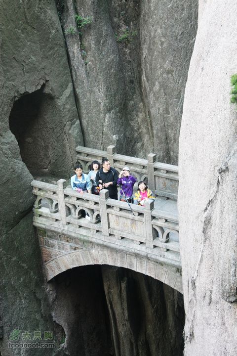 2011-05-07-穿越黄山-青岛向阳山户外IMG_3226步仙桥