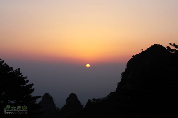 2011-05-07-穿越黄山-青岛向阳山户外IMG_3152落日