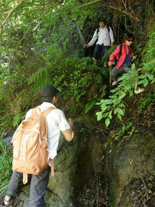 溯溪明月山十里峡后再登山P5292649
