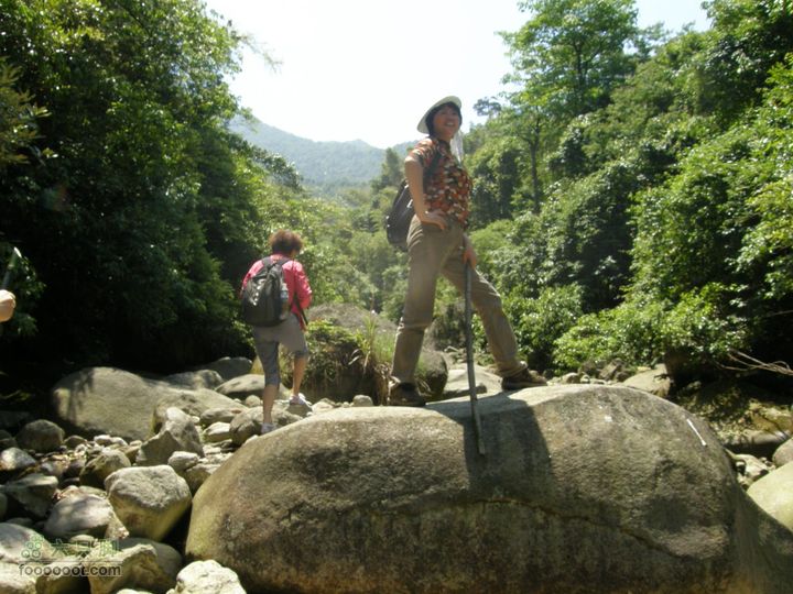 溯溪明月山十里峡后再登山P5292667
