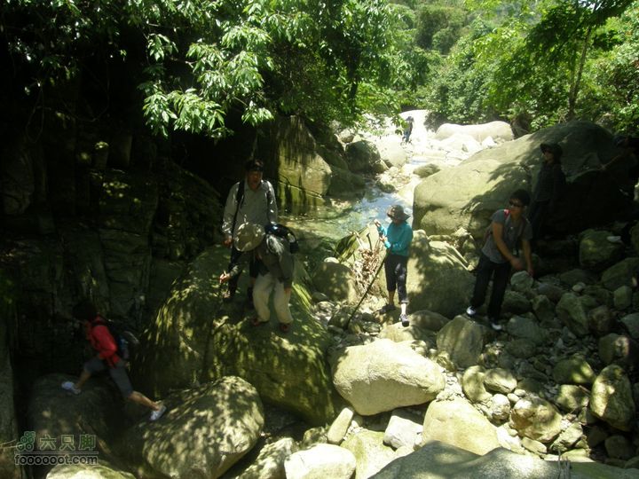 溯溪明月山十里峡后再登山P5292711