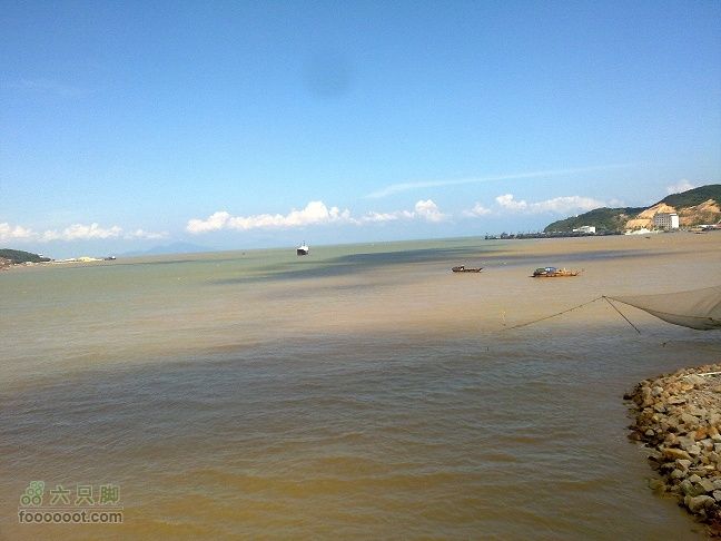 单骑走珠海120110605318_眸目压缩_眸目压缩