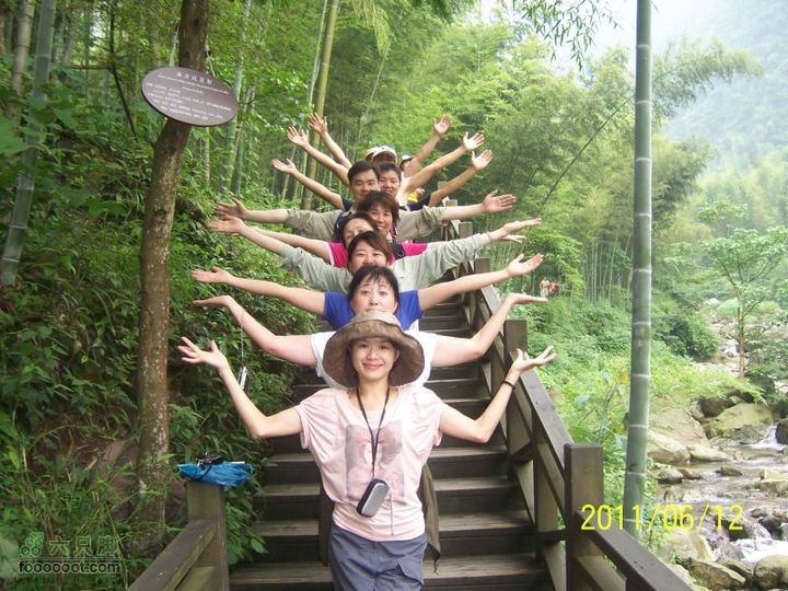 登山上水口，溯溪明月山http_imgloadCAGST3OJ