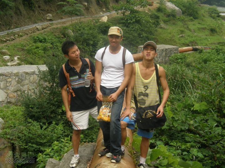 登山上水口，溯溪明月山P6123122