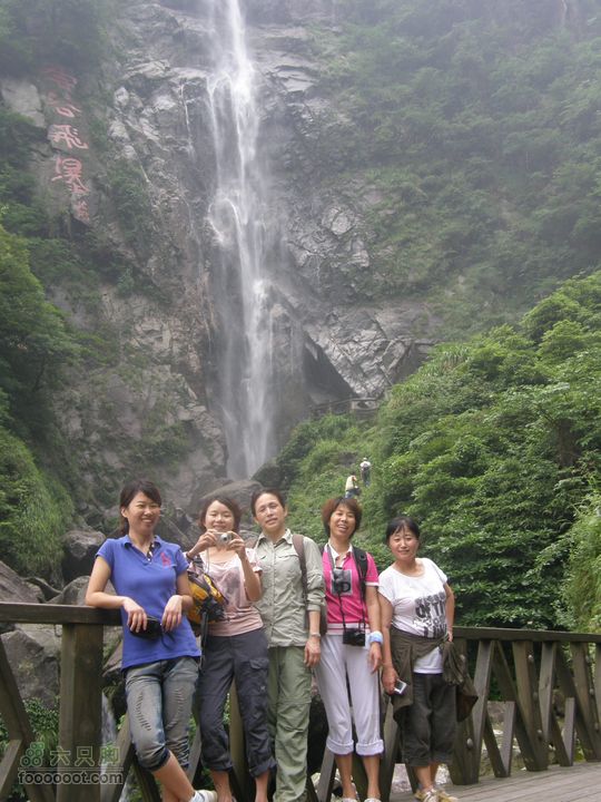 登山上水口，溯溪明月山P6123325