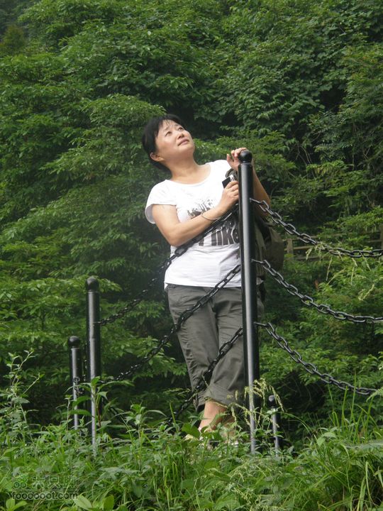 登山上水口，溯溪明月山P6123343