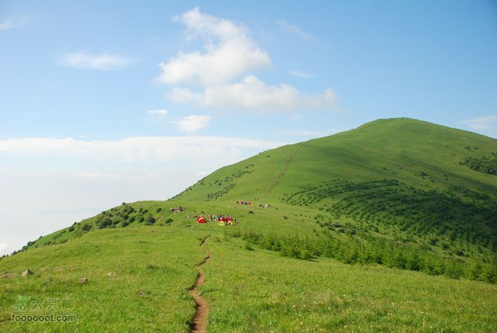 六只脚全体成员20人重装登顶小海坨，特此留念！DSC_0833
