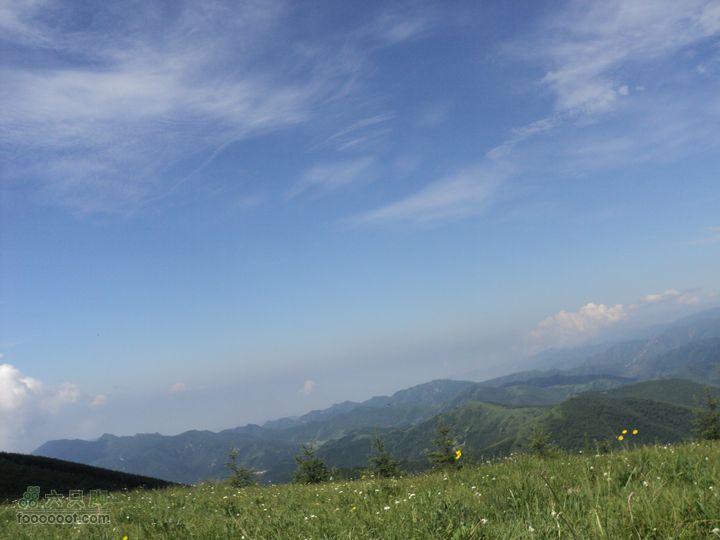 六只脚全体成员20人重装登顶小海坨，特此留念！DSC01261