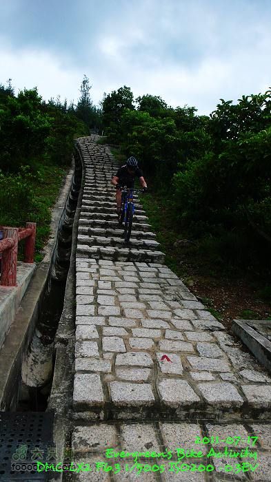 2011 07 17 環島：極長版P1400644