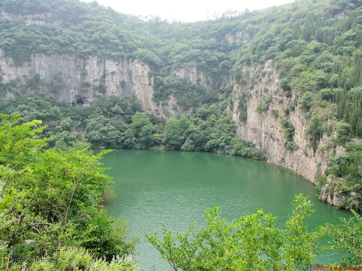 博山行者峪黄连峪镇门峪石壁下有座观音庙
