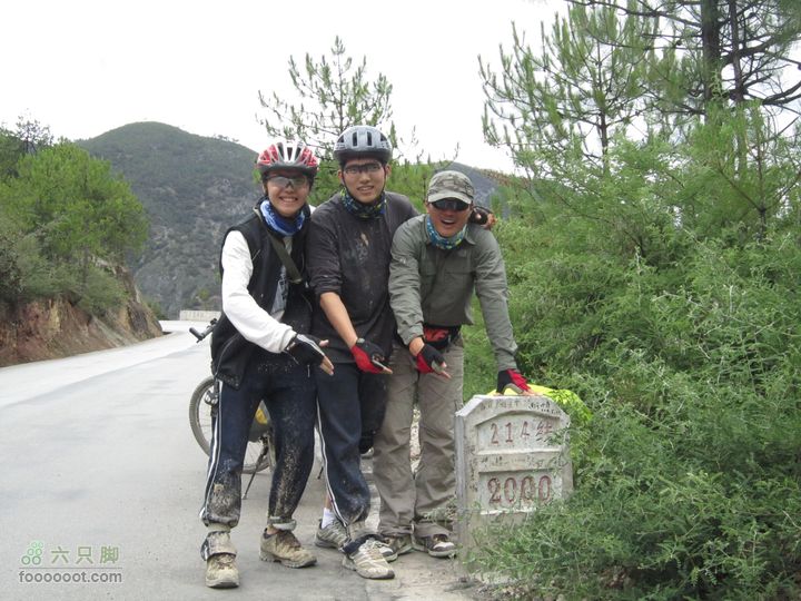 2011年7月滇藏线骑行2000