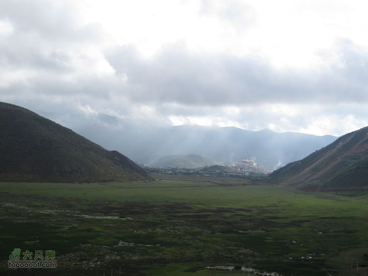 2011年7月滇藏线骑行草原...