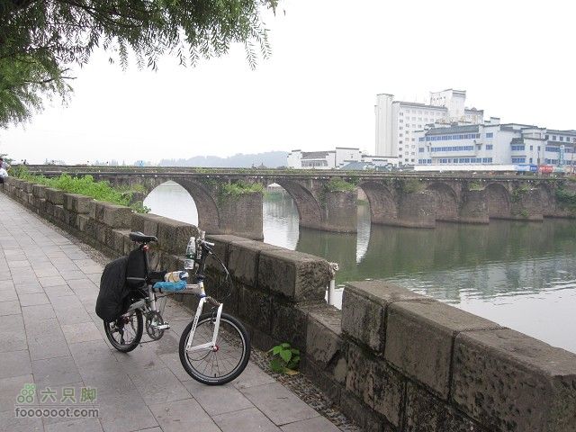 2011.9.9.海鸟参加上海骑众马自骑旅程之黄山到古镇深度IMG_6065_眸目压缩