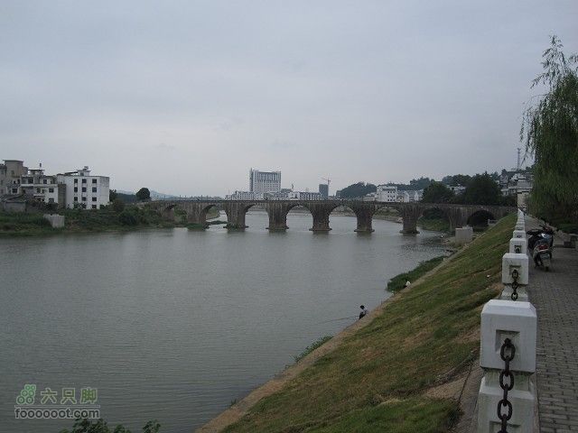 2011.9.9.海鸟参加上海骑众马自骑旅程之黄山到古镇深度IMG_6200_眸目压缩