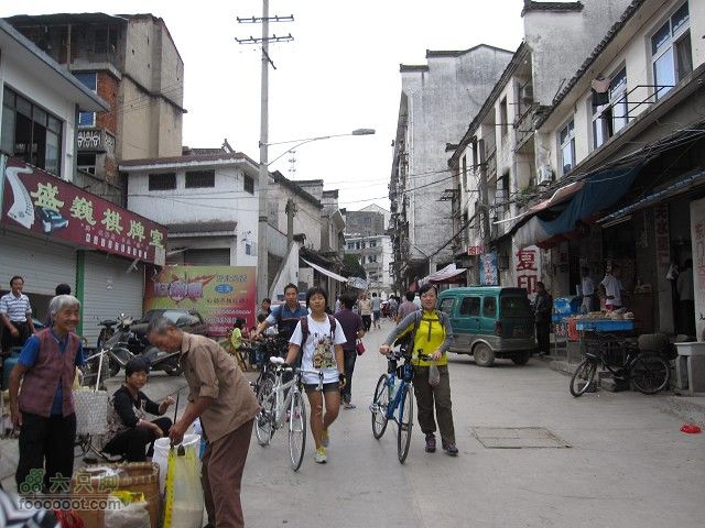 2011.9.9.海鸟参加上海骑众马自骑旅程之黄山到古镇深度IMG_6263_眸目压缩