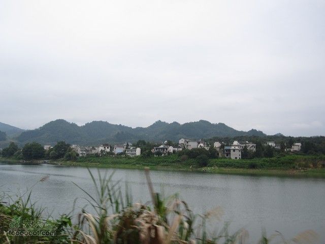 2011.9.9.海鸟参加上海骑众马自骑旅程之黄山到古镇深度IMG_6299_眸目压缩