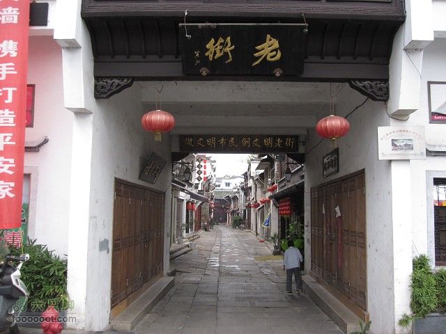 2011.9.9.海鸟参加上海骑众马自骑旅程之黄山到古镇深度IMG_6059_眸目压缩
