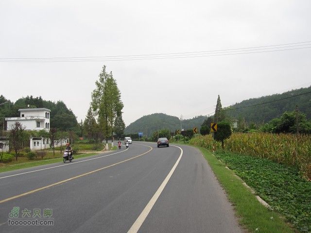 2011.9.9.海鸟参加上海骑众马自骑旅程之黄山到古镇深度IMG_6105_眸目压缩