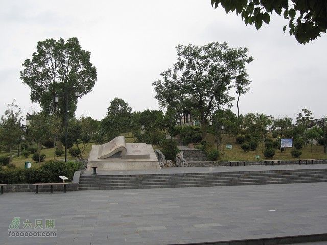 2011.9.9.海鸟参加上海骑众马自骑旅程之黄山到古镇深度IMG_6158_眸目压缩