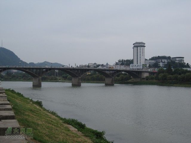 2011.9.9.海鸟参加上海骑众马自骑旅程之黄山到古镇深度IMG_6195_眸目压缩