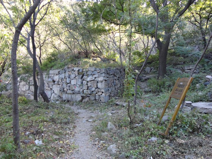 凤凰岭外围一圈凉水背下方