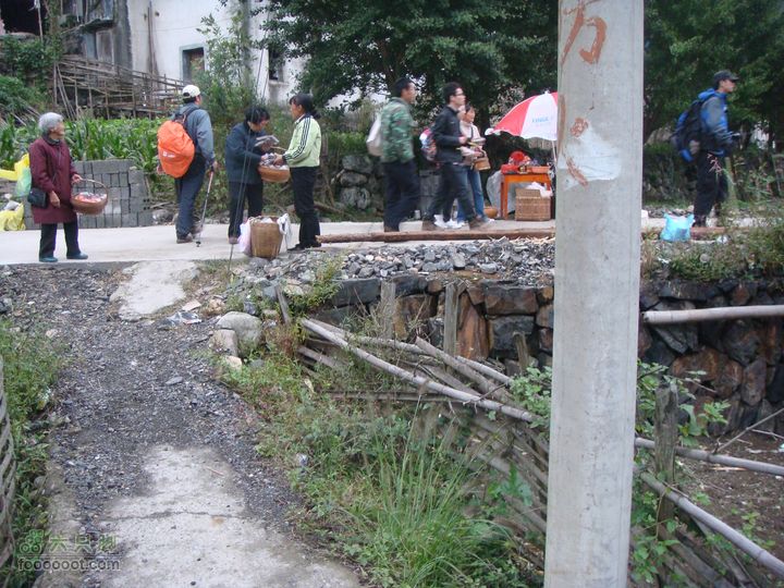 徽杭古道加清凉峰永来村路口