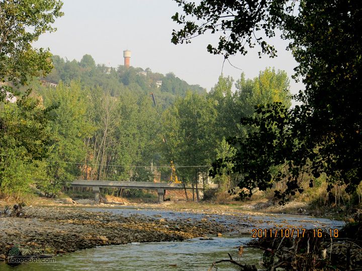 滈河南岸颇荒凉2011.10.17滈河行 073_副本