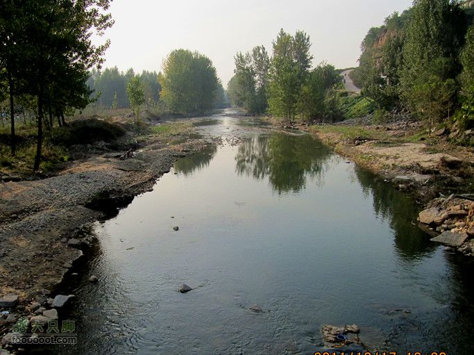 滈河南岸颇荒凉2011.10.17滈河行 079_副本