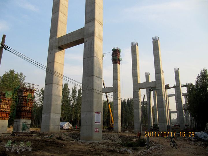 滈河南岸颇荒凉2011.10.17滈河行 088_副本