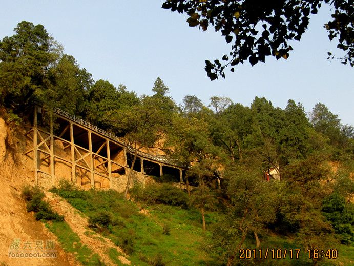 滈河南岸颇荒凉2011.10.17滈河行 108_副本