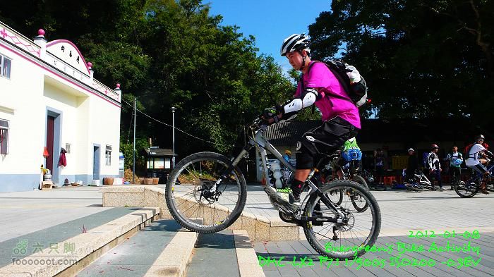 2012 01 08 新界東北邊界廢村P1440738