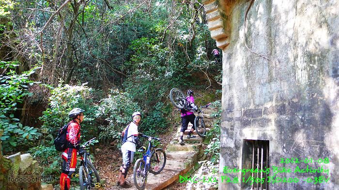 2012 01 08 新界東北邊界廢村P1440836