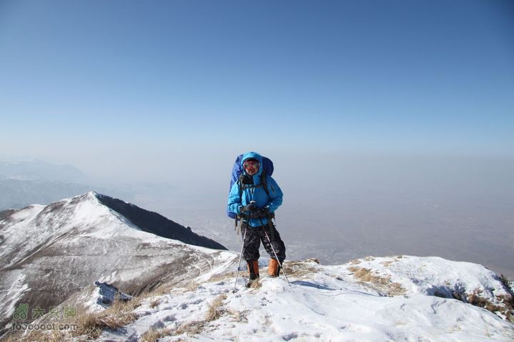 大年初三-初五冬季小五台探险-章家窑入-登顶西台重装照