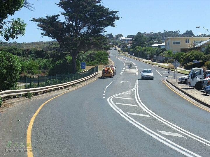 骑行大洋路 - 1 开始爬坡