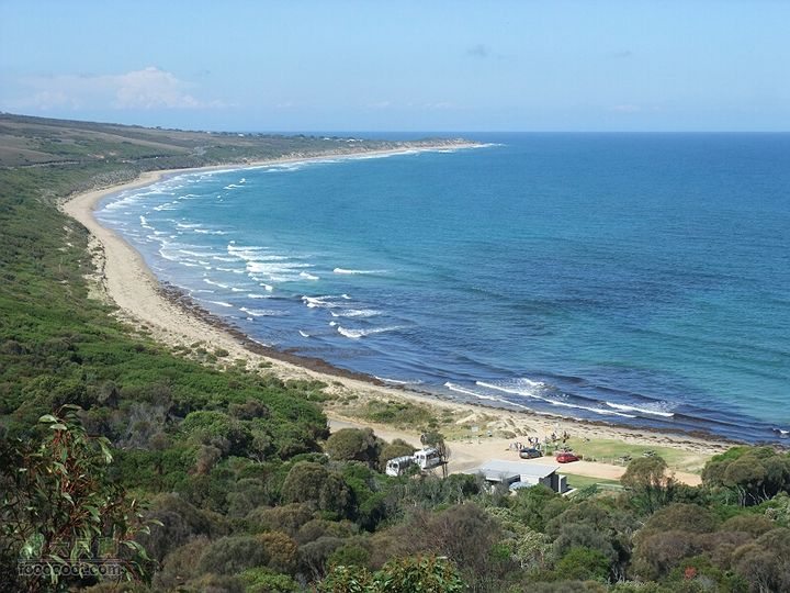 骑行大洋路 - 1 从观景台拍摄的海湾
