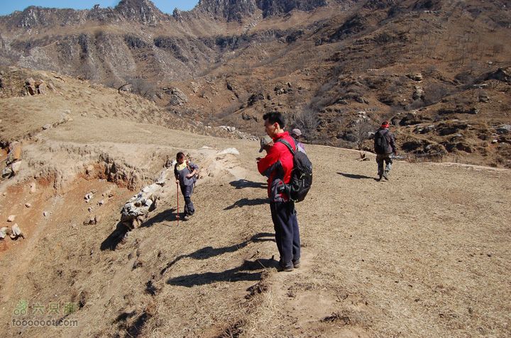 一渡-三皇山-五渡穿越到达草坪