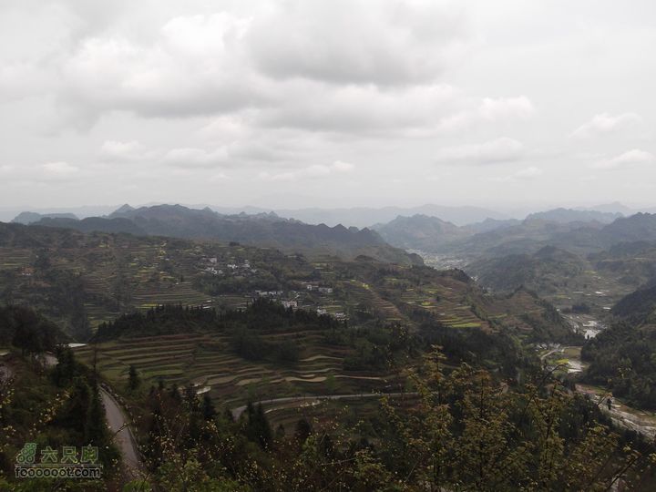 2012年4月15日万坪杉木河水库万福线坡顶风景