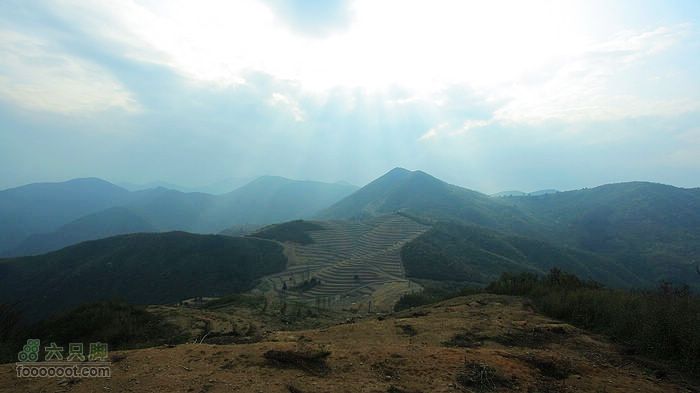 东天目至天目大峡谷徒步到达九条弯的梯田
