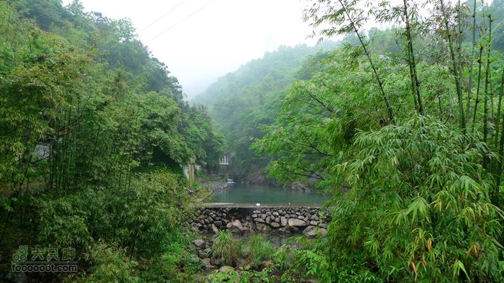 盘古楼尖穿越(桐岭-岷岗)仙牛栏峡谷入口，原计划从这里进山，因暴雨修改了路线。