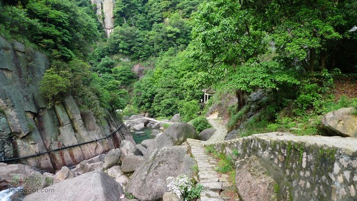 盘古楼尖穿越(桐岭-岷岗)岷岗景区