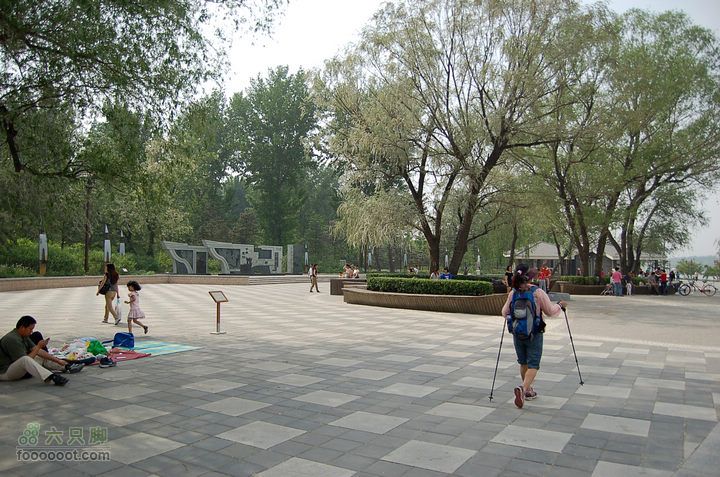 通州大运河森林公园两岸徒步途经广场