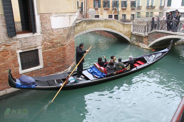 美丽水城威尼斯闲游贡多拉